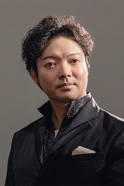 井上雅人
